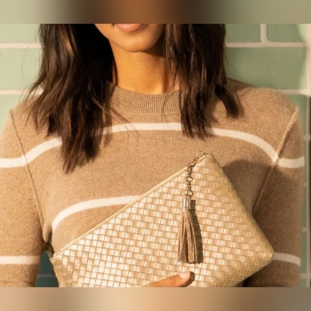Virginia Wolf Metallic Woven Vegan Leather Clutch Wallet Gold NWT
